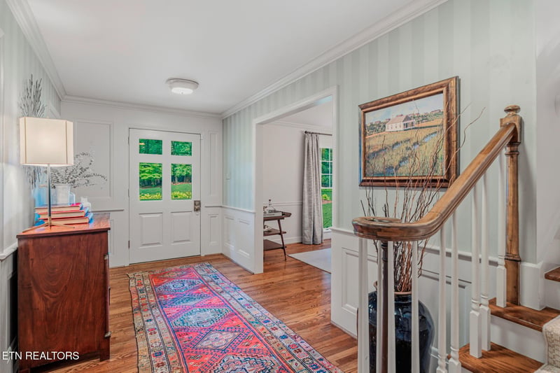 5304 Hickory Hollow Rd, Knoxville, TN 37919