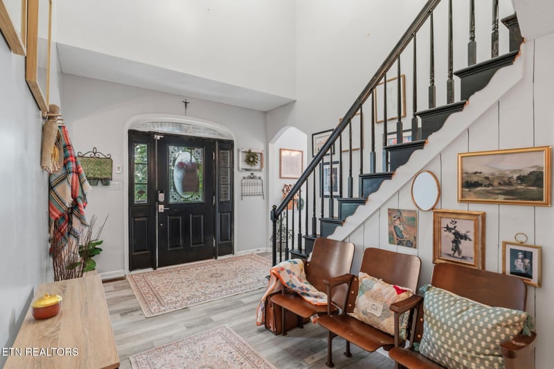 5305 Beverly Oaks Dr, Knoxville, TN 37918