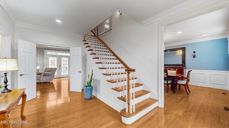 5309 Oak Glade Ln, Knoxville, TN 37918