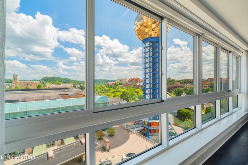 531 Henley St #702, Knoxville, TN 37902
