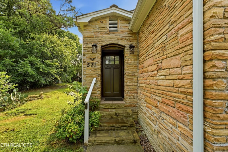 531 N Tellico St, Madisonville, TN 37354