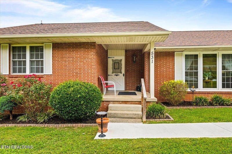 531 S Florence Ave, Jellico, TN 37762