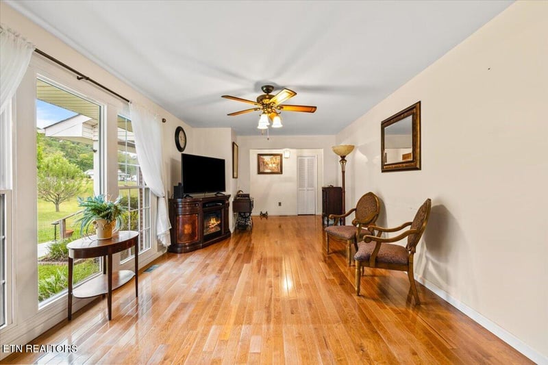531 S Florence Ave, Jellico, TN 37762