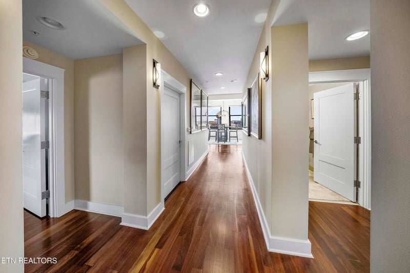 531 S Gay St #703, Knoxville, TN 37902