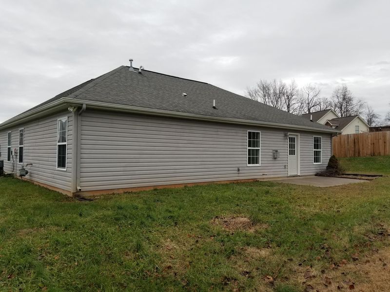 5311 Stricter Ln, Corryton, TN 37721