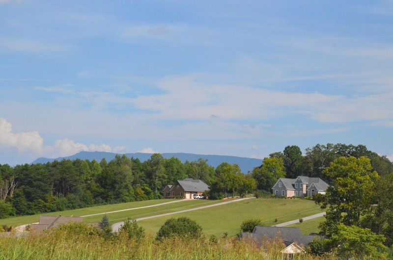5315 Rodeo Ridge Ln, Seymour, TN 37865