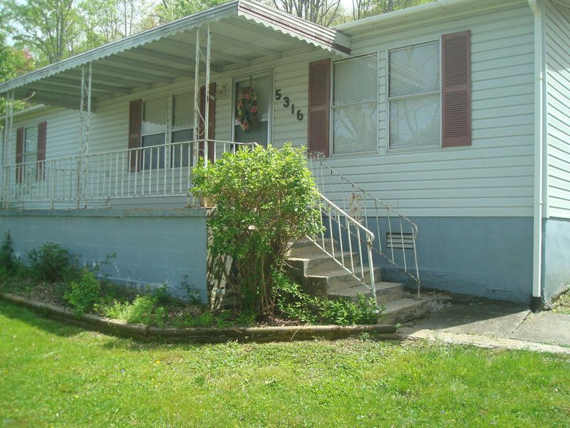5316 Carter Rd, Knoxville, TN 37918