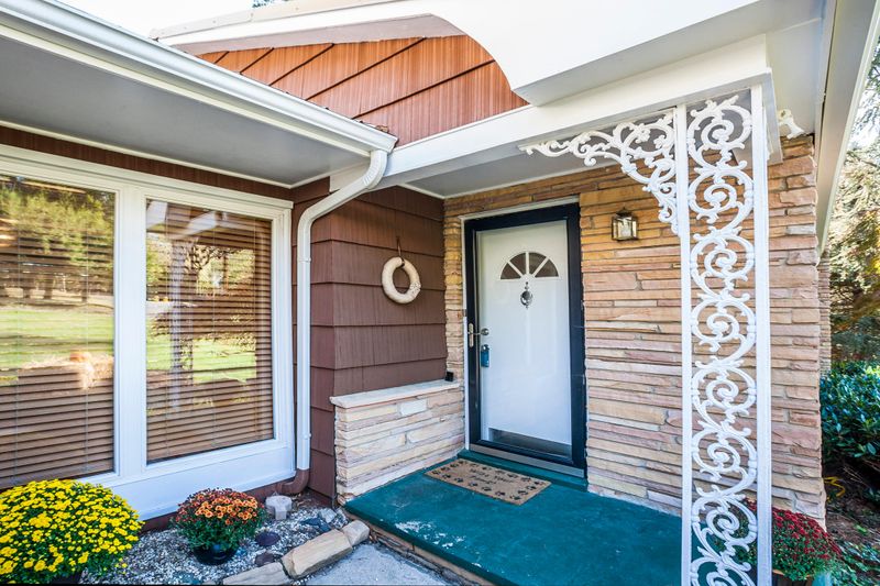 5316 Pinecrest Rd, Knoxville, TN 37912