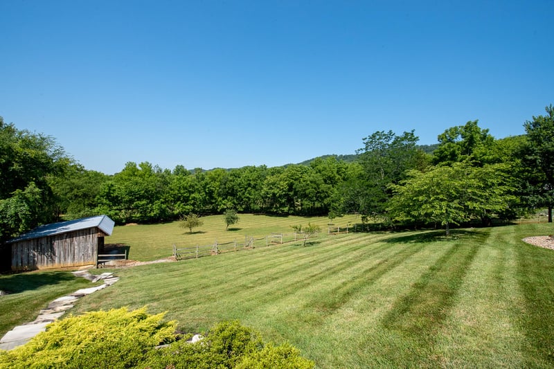 532 Whispering Horse Tr, Rockford, TN 37853