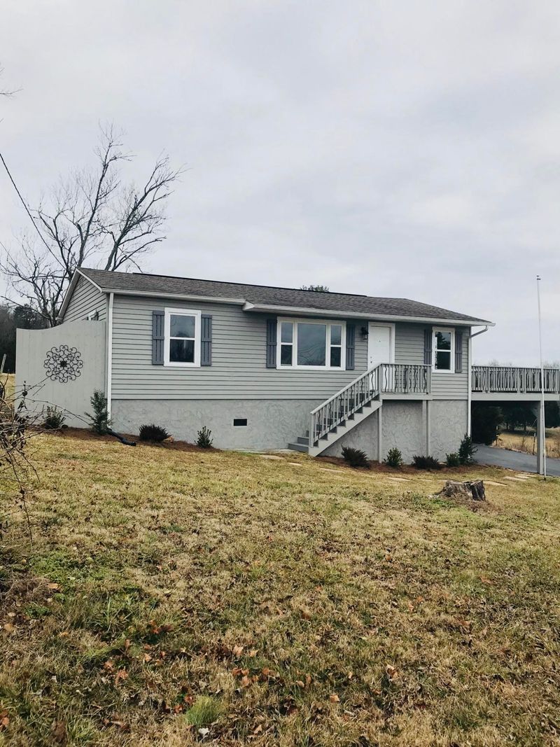 5328 Wise Springs Rd, Knoxville, TN 37918