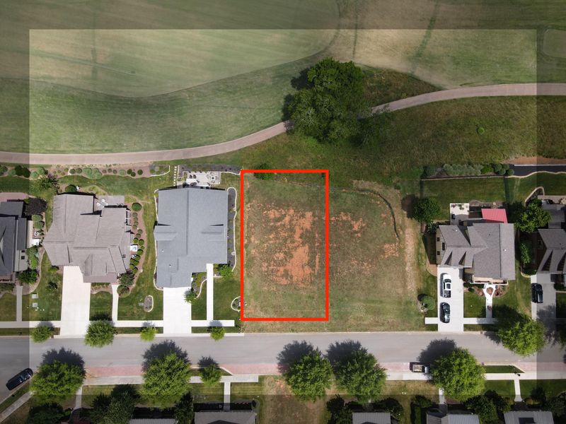 533 Bobcat Run Dr, Loudon, TN 37774