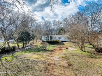533 Disco Loop Rd, Friendsville, TN 37737