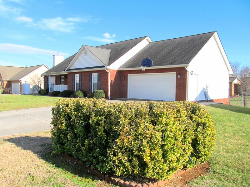 533 Gazebo Overlook, Seymour, TN 37865