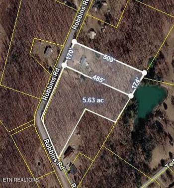 533 Robbins Rd, Crossville, TN 38572