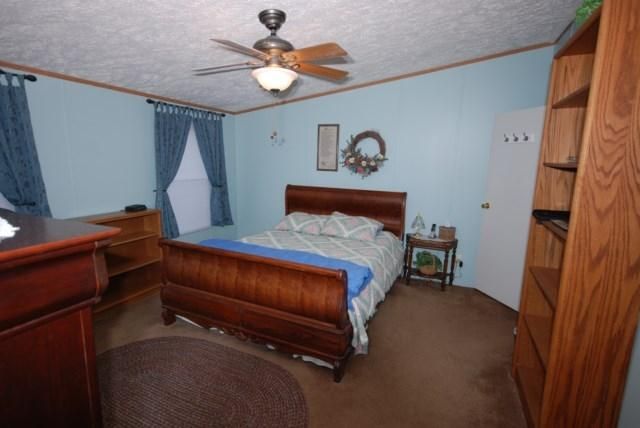 5335 Henry Town Rd, Sevierville, TN 37876