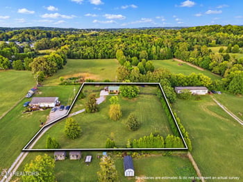 5344 Cedar Church Ln, Greenback, TN 37742