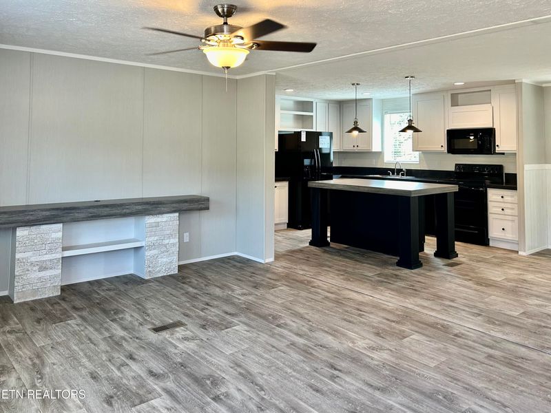 5348 Rutledge Pike, Rutledge, TN 37861