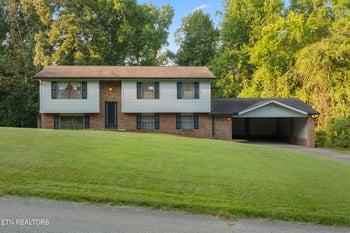 535 Bobwhite Dr, Loudon, TN 37774