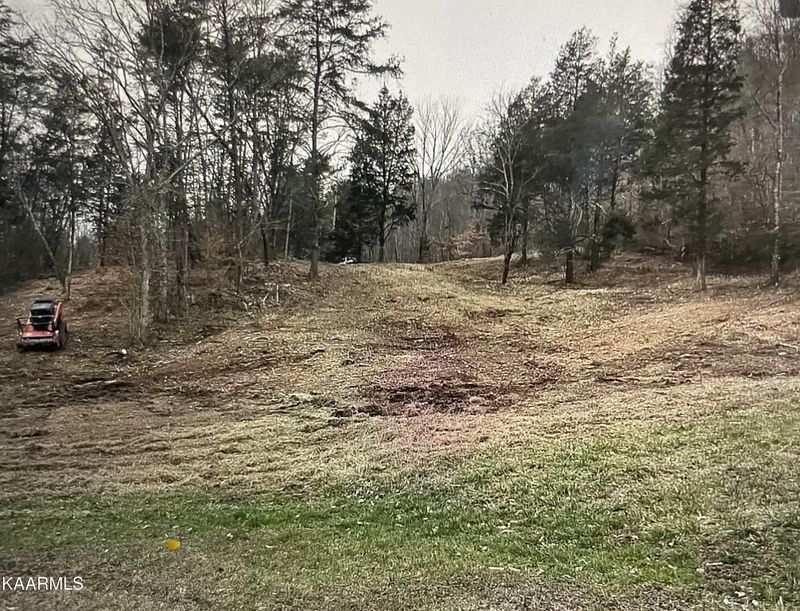 535 Gamble Dr, Heiskell, TN 37754
