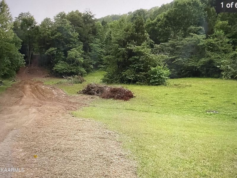 535 Gamble Dr, Heiskell, TN 37754