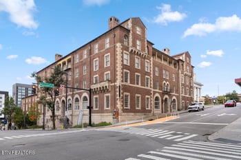 535 Locust St #302, Knoxville, TN 37902