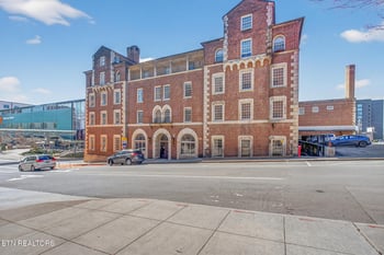 535 Locust St #303, Knoxville, TN 37902