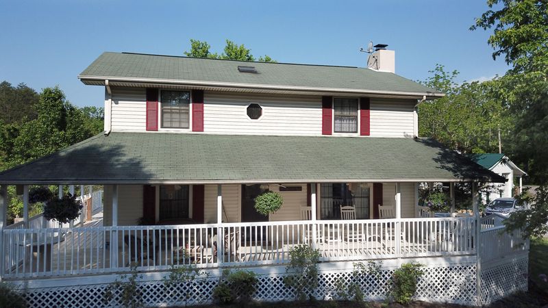 535 Panther Creek Rd, Sevierville, TN 37876