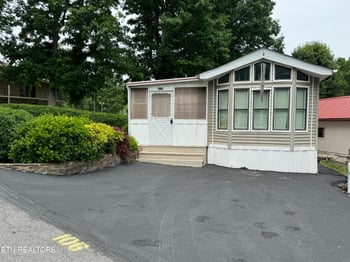 5355 East Pkwy #106, Cosby, TN 37722