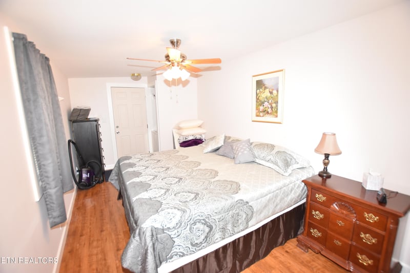 5355 East Pkwy #2, Cosby, TN 37722