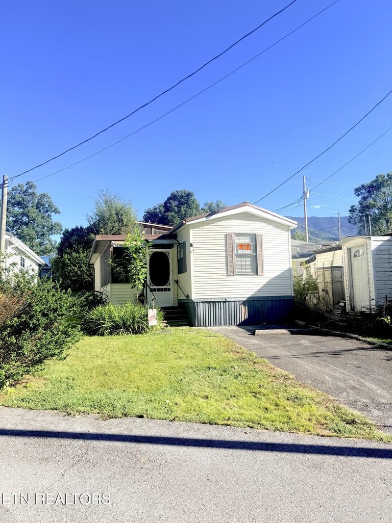 5355 East Pkwy #61, Cosby, TN 37722