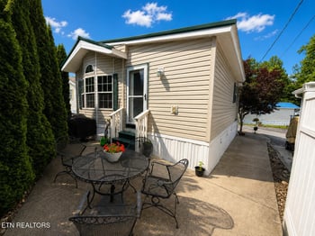 5355 Parkway #123, Cosby, TN 37722