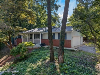 536 Chisholm Tr, Knoxville, TN 37919