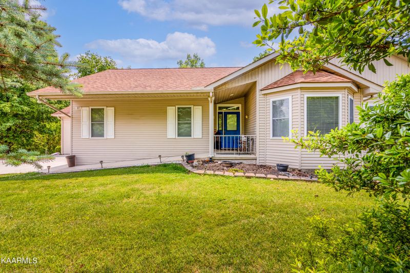 537 Snead Dr, Fairfield Glade, TN 38558