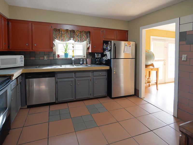 537 Tennessee Cir, Seymour, TN 37865