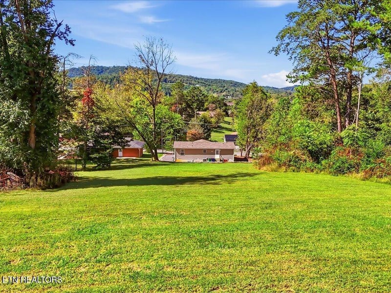 538 Callaway Dr, Morristown, TN 37814