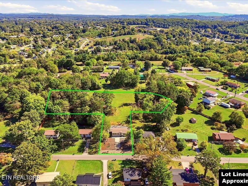 538 Callaway Dr, Morristown, TN 37814