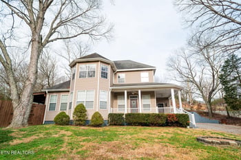 538 Foster Rd, Lenoir City, TN 37771