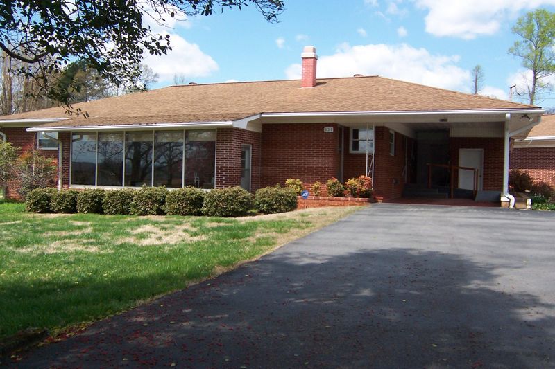 538 Hill St, Madisonville, TN 37354