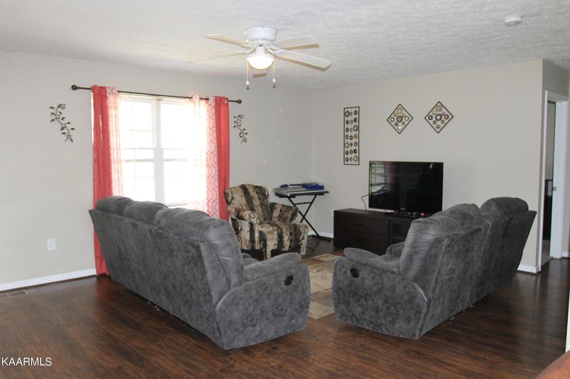 538 Hills Gate Cir, Seymour, TN 37865