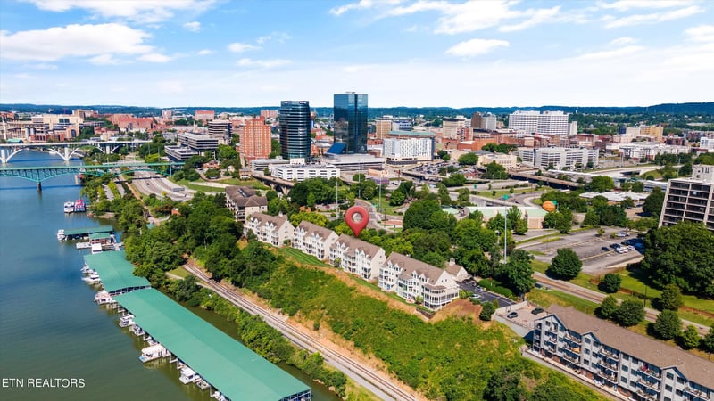 538 Riverfront Way, Knoxville, TN 37915