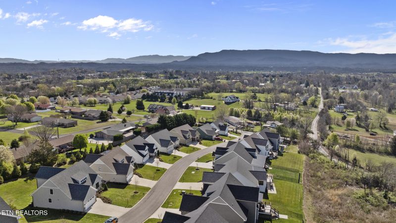 538 Simmons View Dr, Seymour, TN 37865