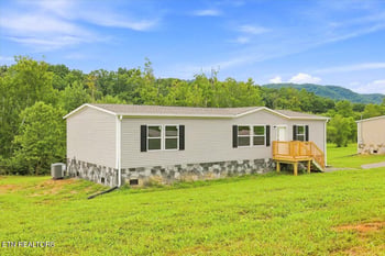 5380 Rutledge Pike, Rutledge, TN 37861