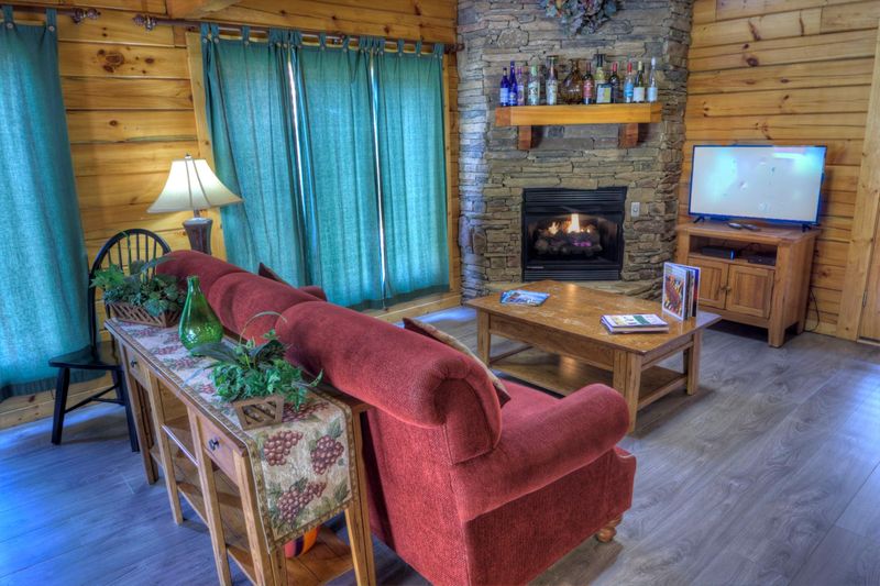 539 Blackberry Ridge Way, Pigeon Forge, TN 37863
