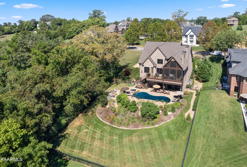 539 Lone Willow Dr, Knoxville, TN 37934