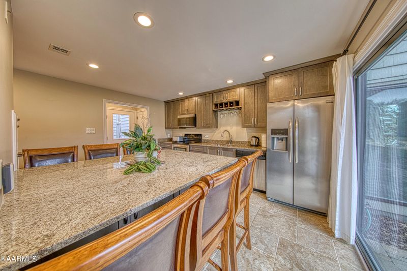 539 Lost Tree Ln, Farragut, TN 37934