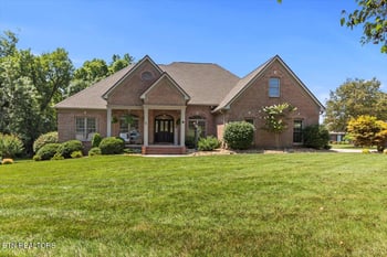 539 Peppertree Dr, Alcoa, TN 37701