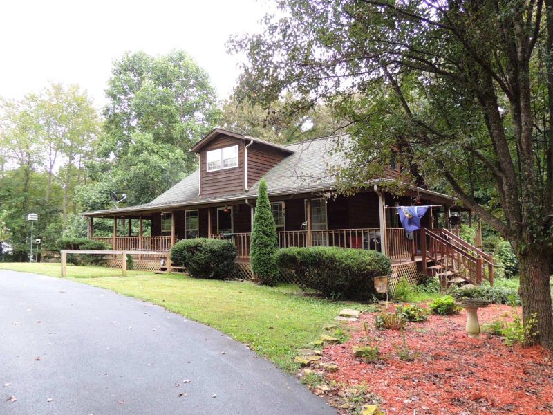 54 Long Dr, Crossville, TN 38555