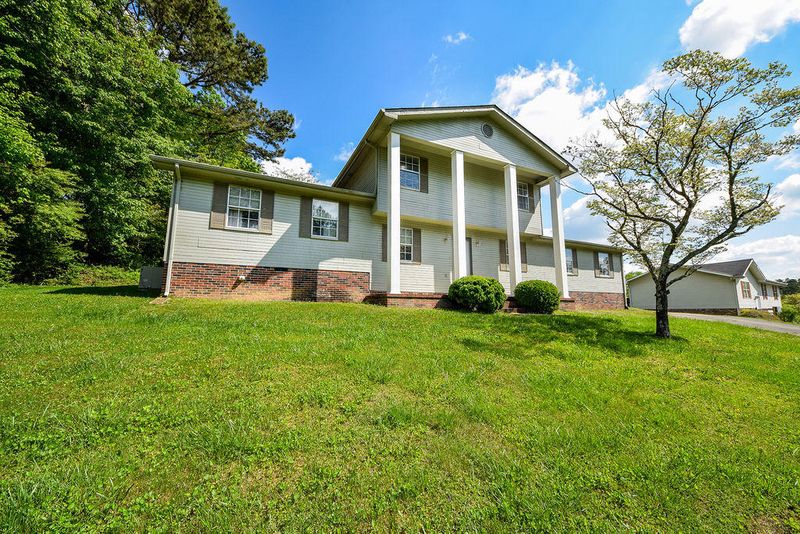 54 Us Grant Dr, Ringgold, GA 30736