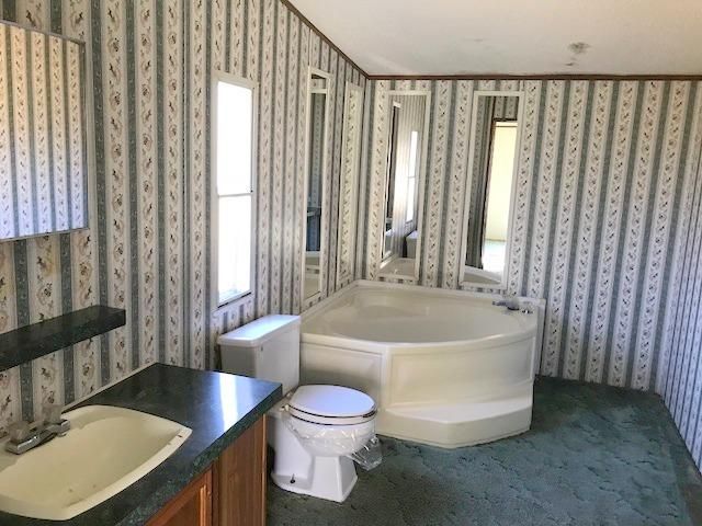 540 Back Valley Rd, Oliver Springs, TN 37840