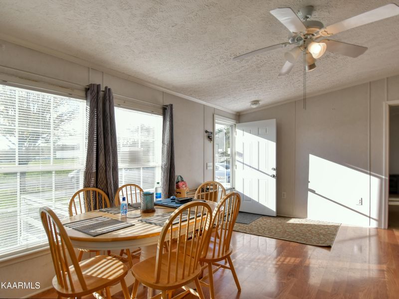 540 City Dr, Bean Station, TN 37708